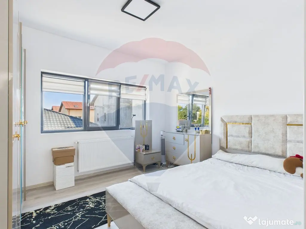 Duplex 85 mp utili, curte 200 mp – vedere la lac și p?...