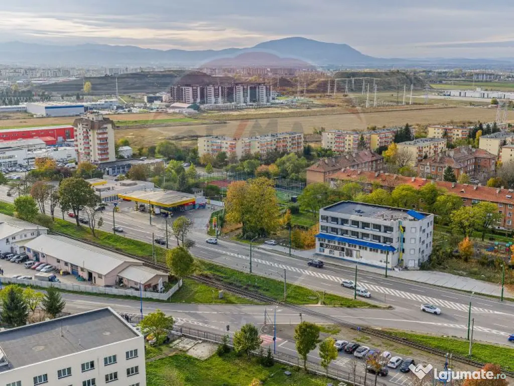 Oportunitate investiție-Clădire cu autorizație hotel ?... 