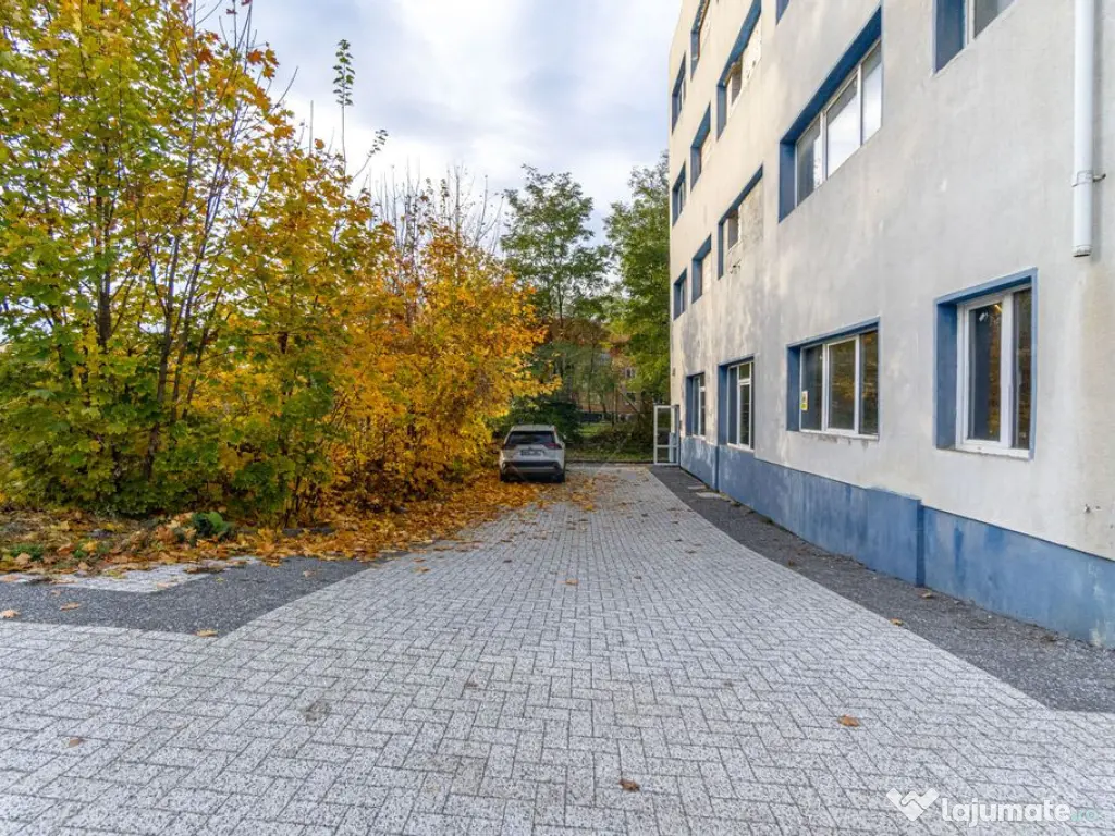 Oportunitate investiție-Clădire cu autorizație hotel ?... 