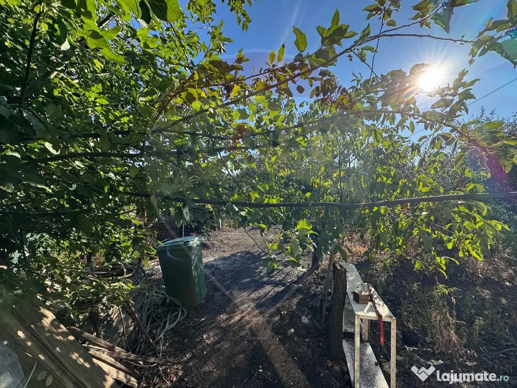 Casă / Vilă cu 6 camere de vânzare în zona Sud 