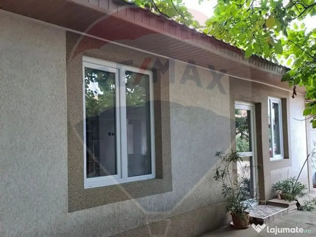 Casă / Vilă cu 6 camere de vânzare în zona Sud 