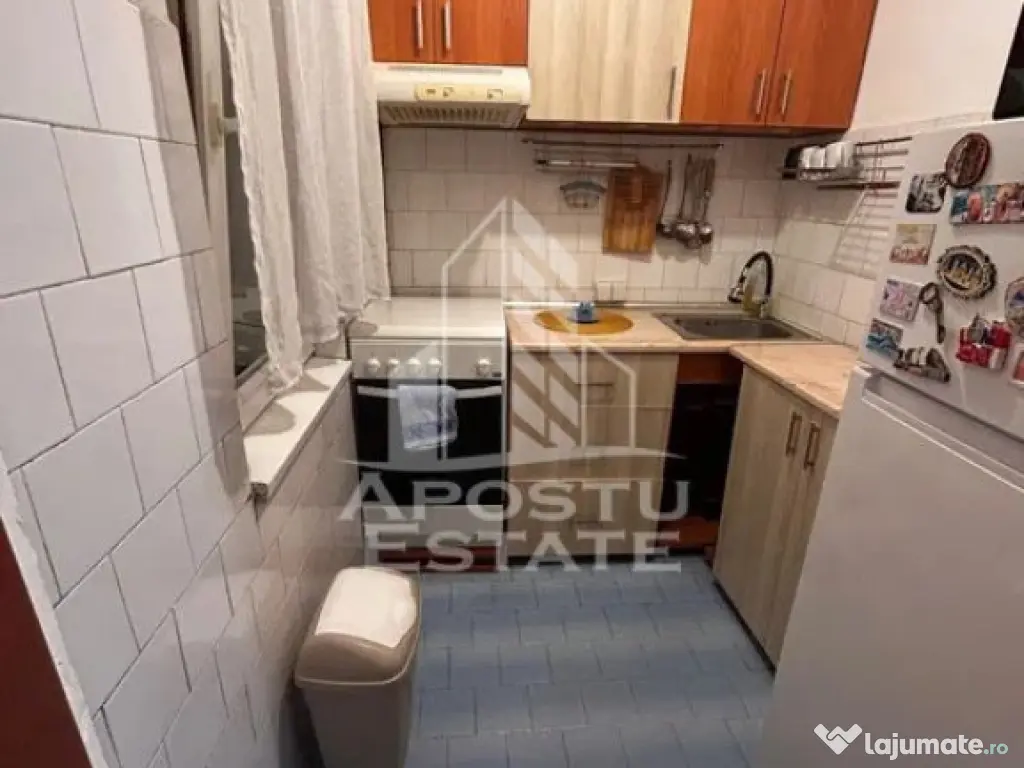 Apartament cu 2 camere, zona Sagului, AC