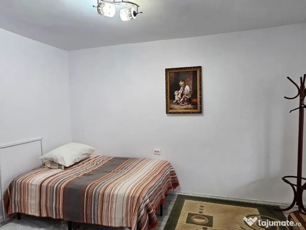 Casa centrala, recent reconsolidata – Strada Traian, Ga... 