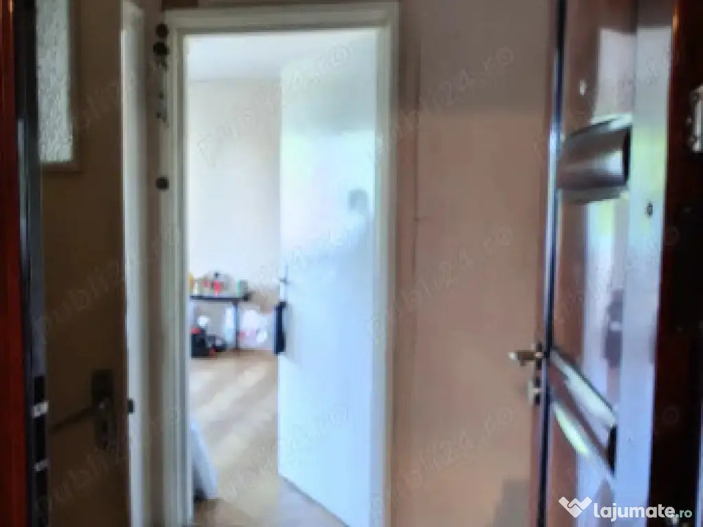 Apartament de 2 camere zona ASTRA, 