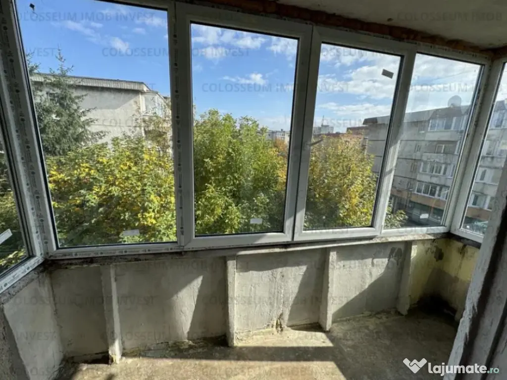 Apartament 4 camere, decomandat - zona Scriitorilor