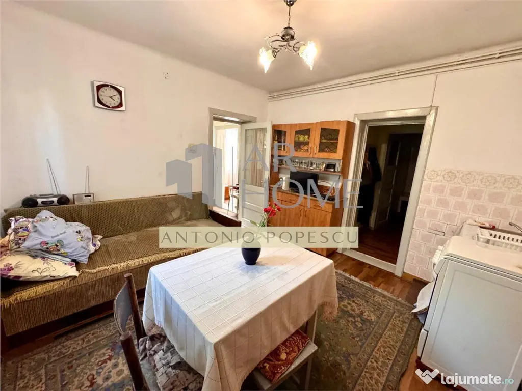 Casa 3 camere plus dependinte, in Ploiesti, zona Cantacuzino 