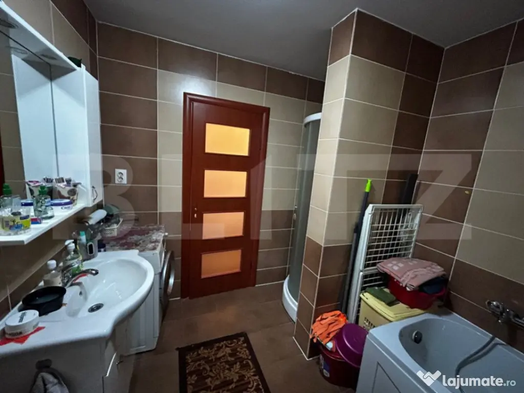 Aparatment 3 camere zona Decebal 