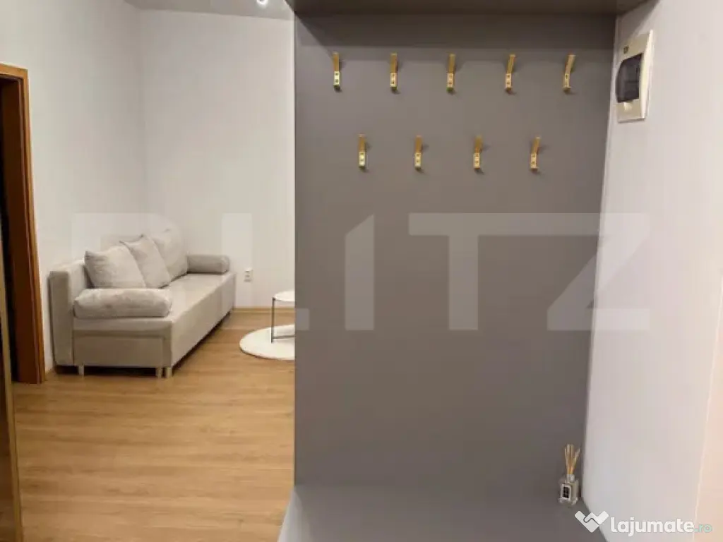 Apartament 3 camere LUX, 70 mp, crt. Manastur