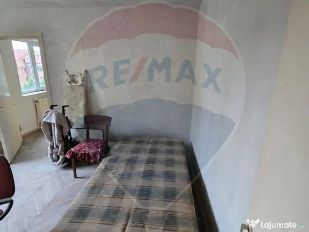 Apartament ULTRACENTRAL Bals 27 mp 2 camere 