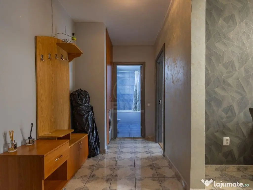 Apartament 2 camere decomandat zona Eroilor. 