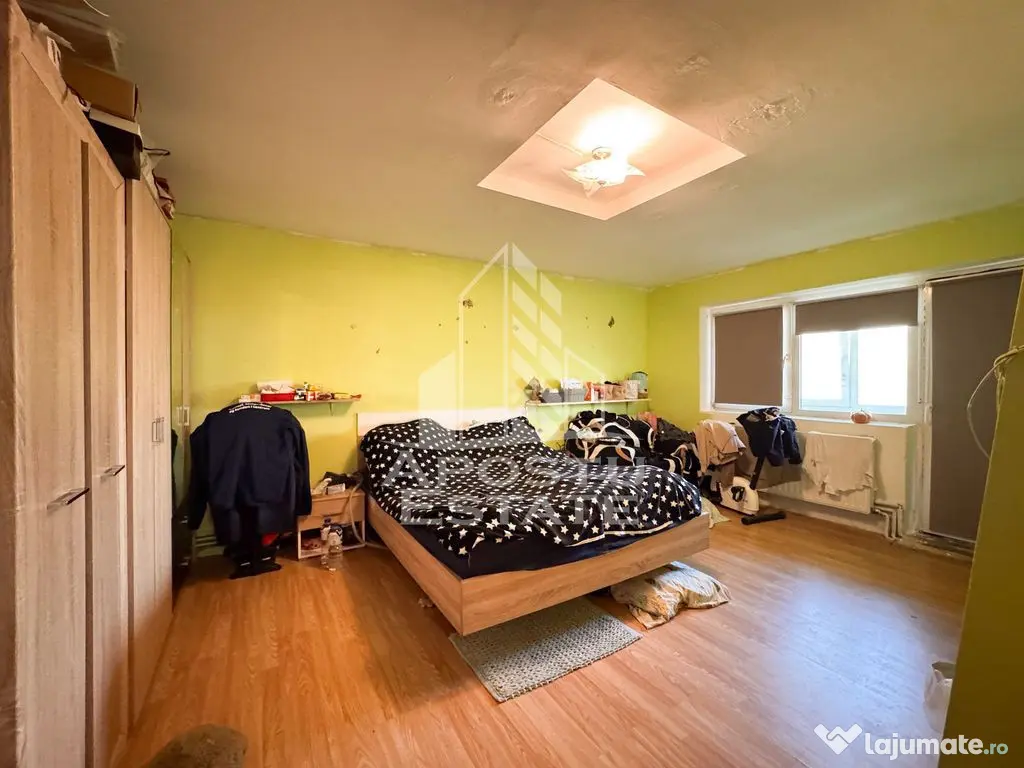 Apartament 4 camere | Decomandat | Etaj 1 | 90mp | Zona S...