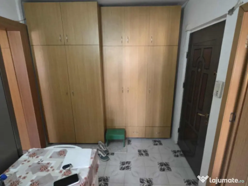 Apartament 2 camere 52 mp Rovine Craiova 
