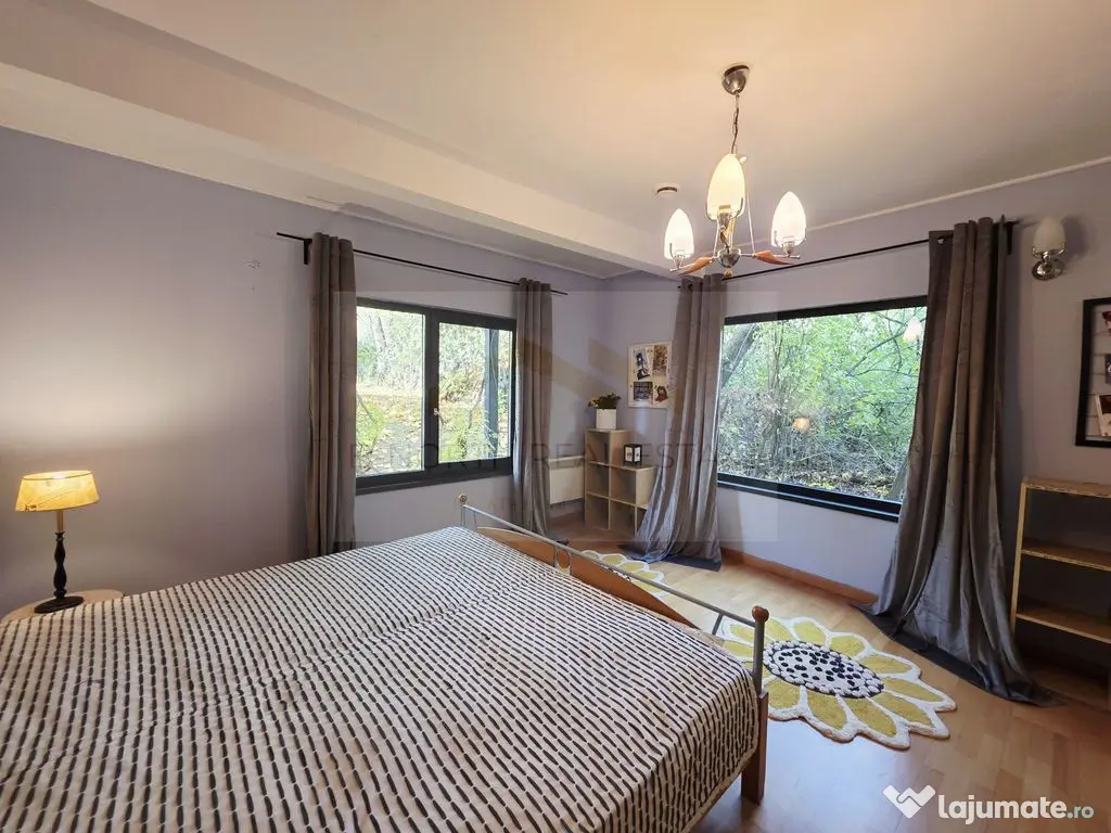 Reședință exclusivistă cu deschidere la Lacul Scrovi?...