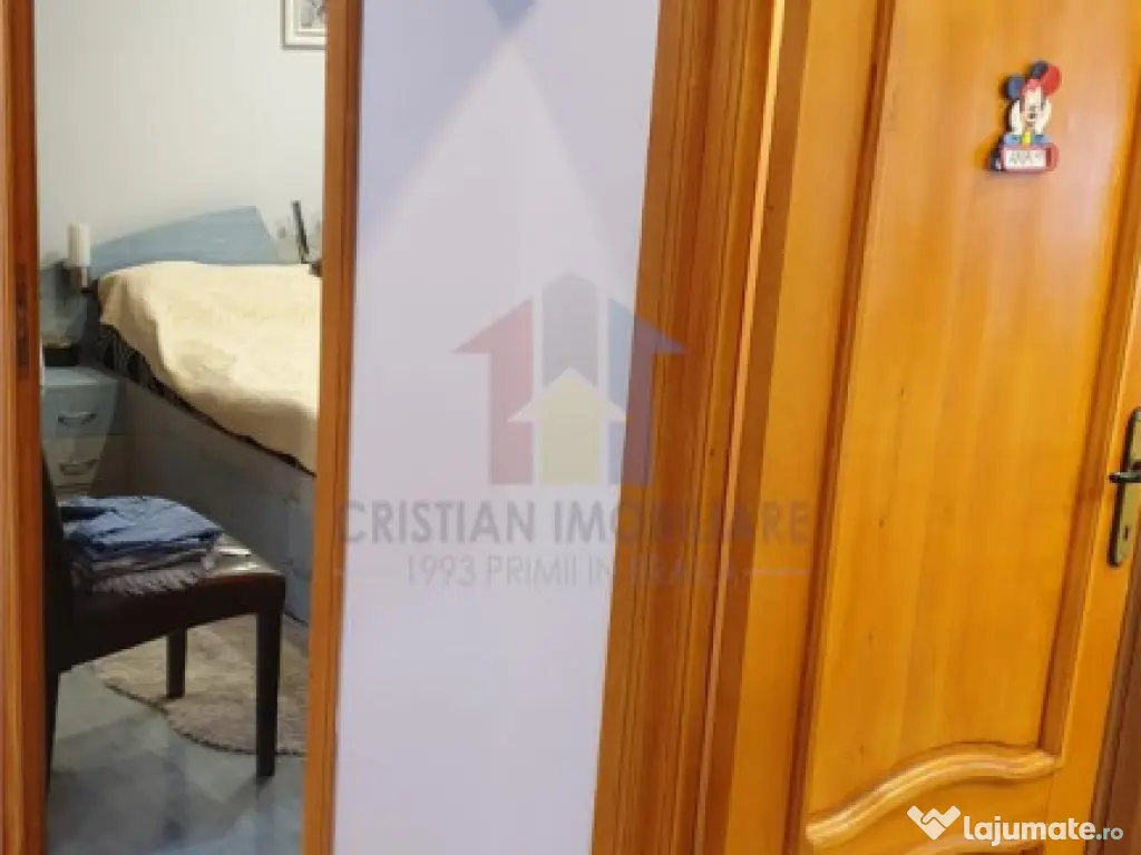 CENTRU-Bloc nou Confort 1 Decomandat 82mp 3 cam etaj 1