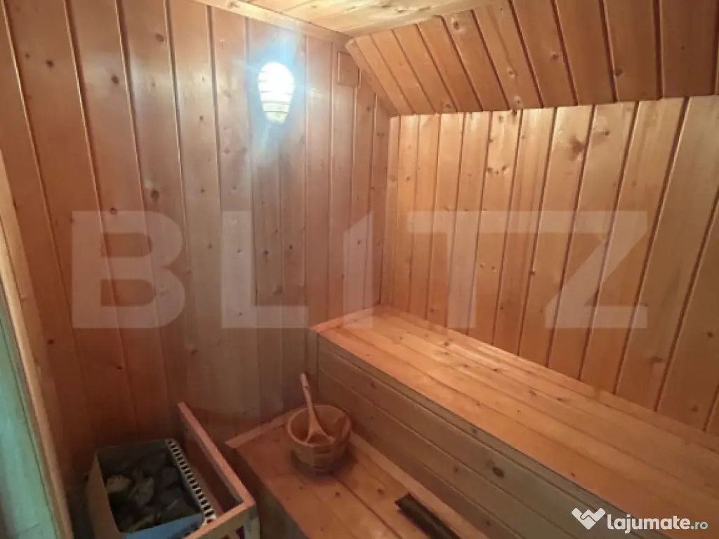 Casă de vânzare, 170 mp, zona Lipovei