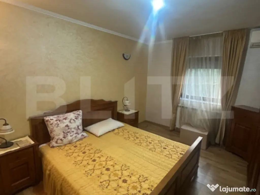 Casă de vânzare, 170 mp, zona Lipovei