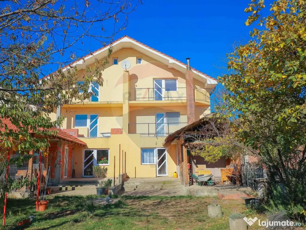 Duplex cu 5 camere și 506 mp teren de vânzare, str. Nuf... 