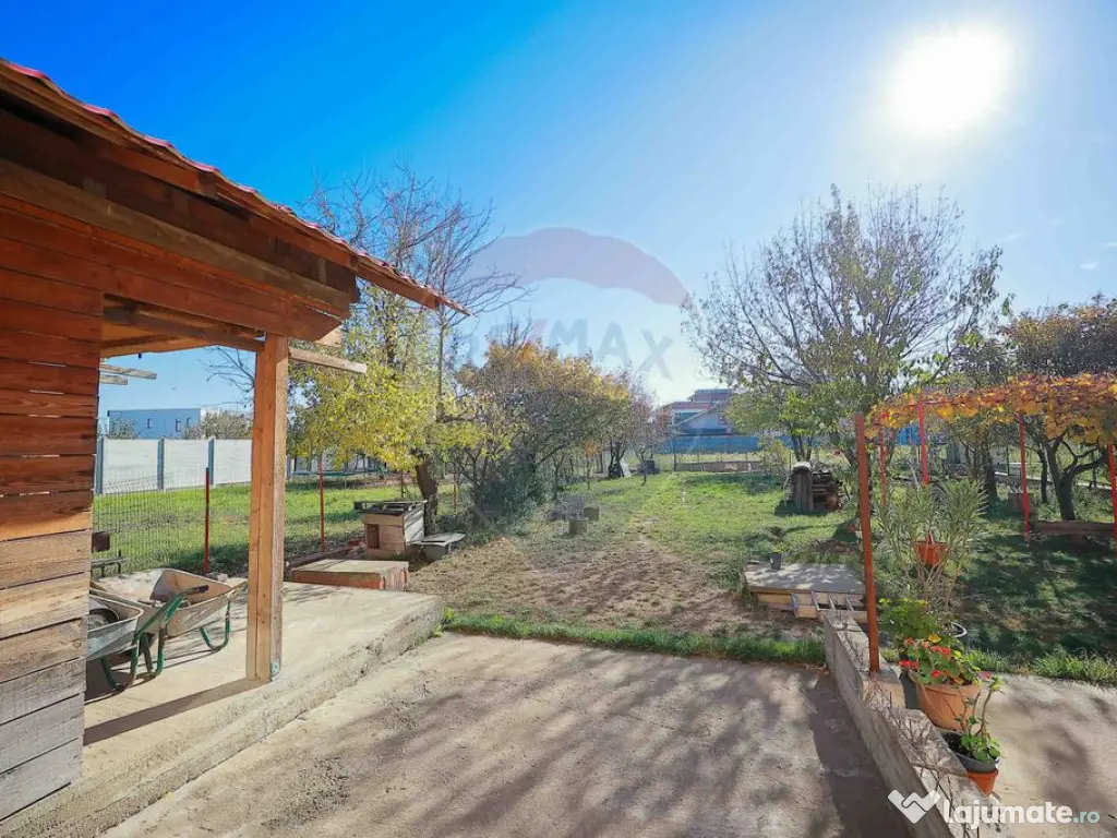 Duplex cu 5 camere și 506 mp teren de vânzare, str. Nuf... 