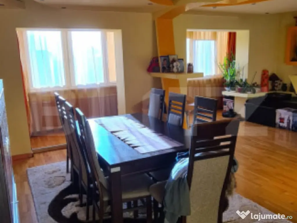 Apartament 4 camere, 80 mp, zona Ultracentrala