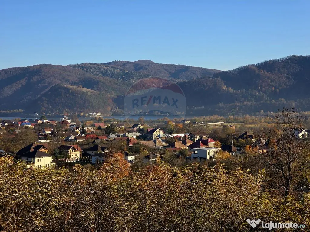 Teren 6,874mp Alexandru cel Bun / Strada plopusor