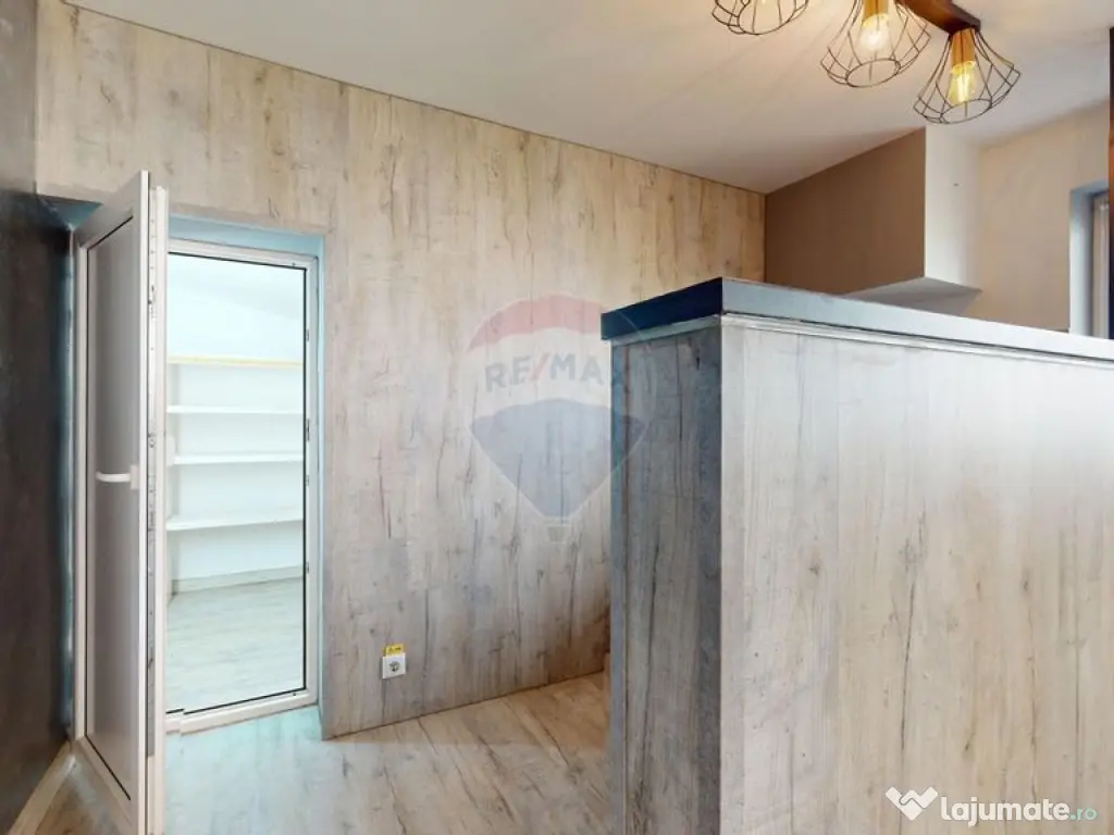 Închiriere imobil Brașov, zonă centrală, strada Aurel... 