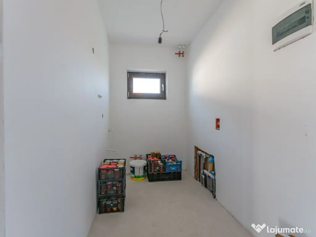 Casă nouă în Bod, P+M, de vânzare "la alb" sau "la ch... 