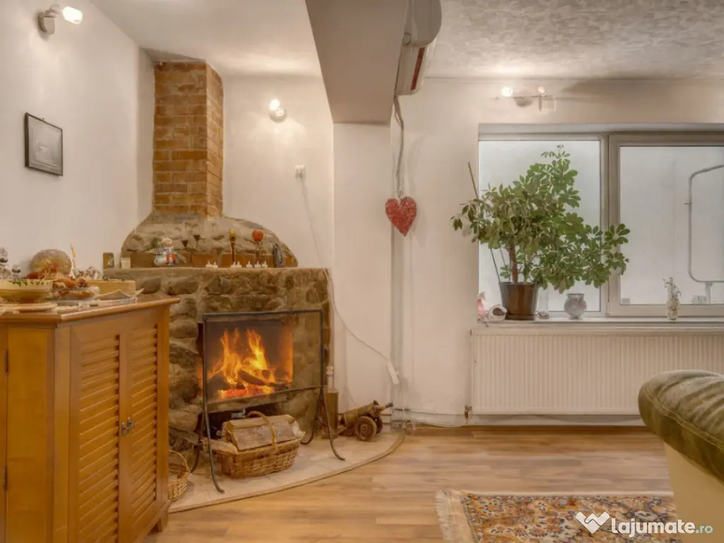 VIILOR - ECHINOCTIULUI, CASA 211 MP UTILI, LOT 460 MP!