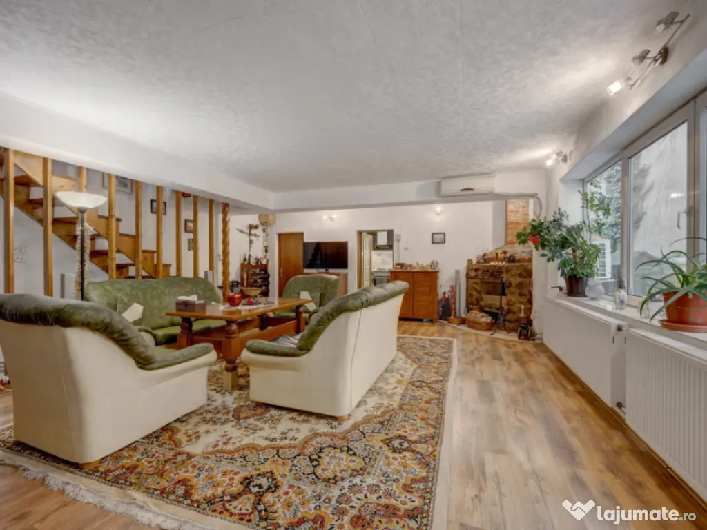 VIILOR - ECHINOCTIULUI, CASA 211 MP UTILI, LOT 460 MP!