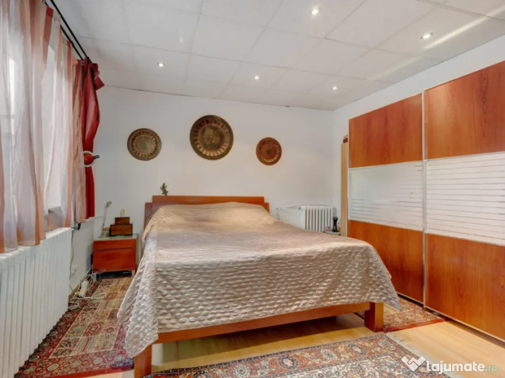 VIILOR - ECHINOCTIULUI, CASA 211 MP UTILI, LOT 460 MP!