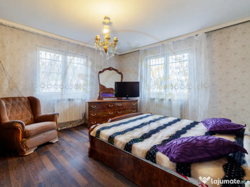 Casa Spatioasa - Teren 1000mp - Otopeni! 