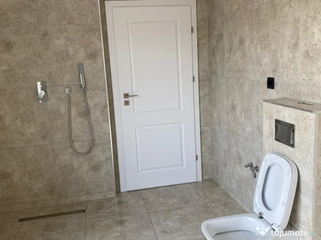 Penthouse finisat,mobilat, Baciu