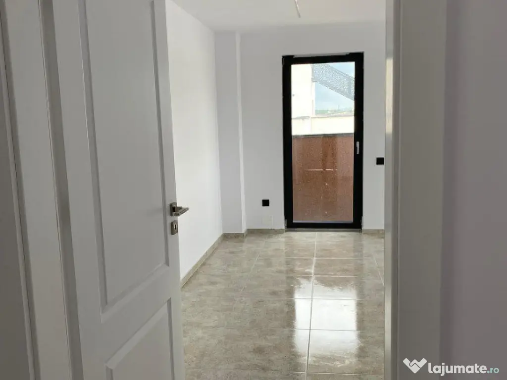 Penthouse finisat,mobilat, Baciu