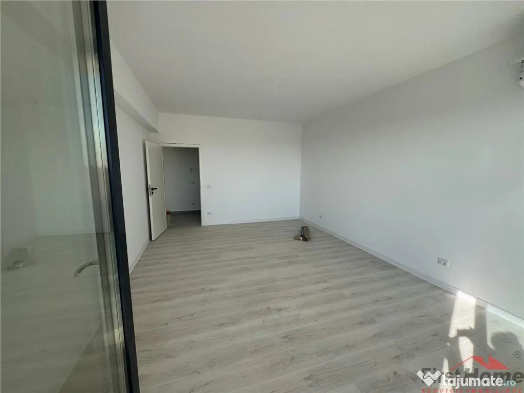 Apartament 2 camere, etaj 1,65mp utili de in complex Ozone 