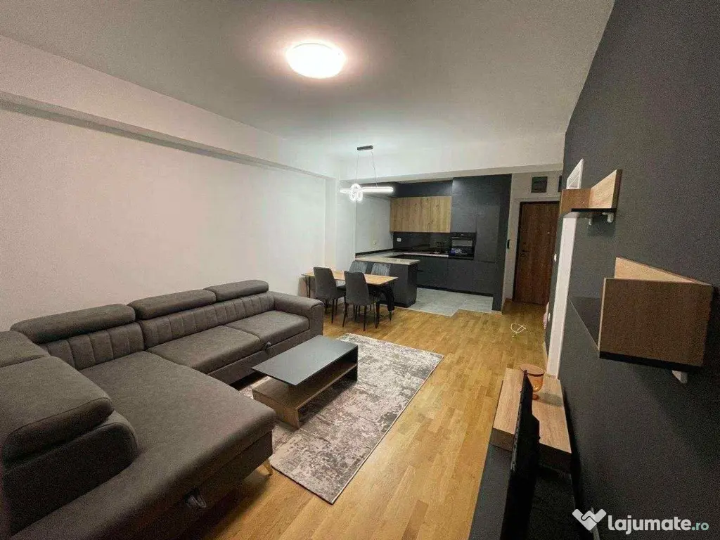 Garsoniera de inchiriat in zona Unirii