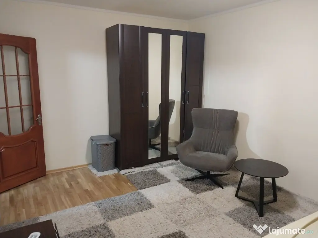 Garsoniera de inxhiriat in zona Berceni Cartier Solar 