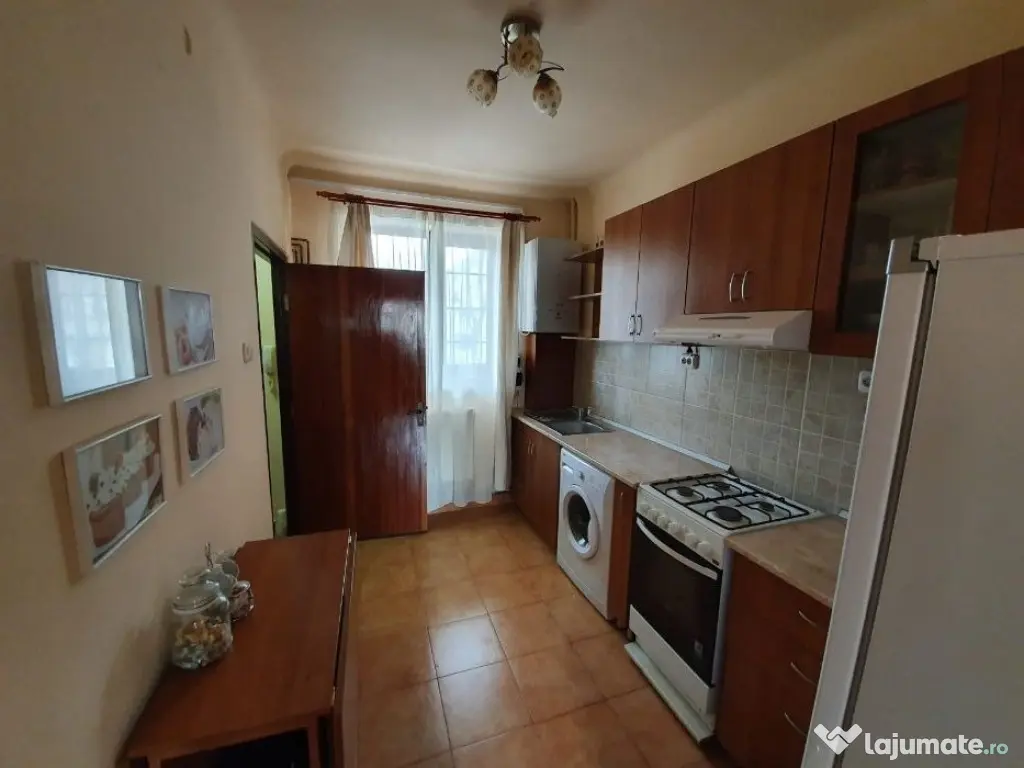 Garsoniera de inxhiriat in zona Berceni Cartier Solar 