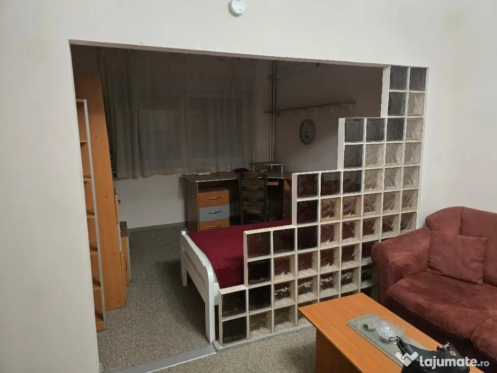 Ap 3 cam ultracentral -Magheru, mobilat, parcare , et 3, SC 90 mp