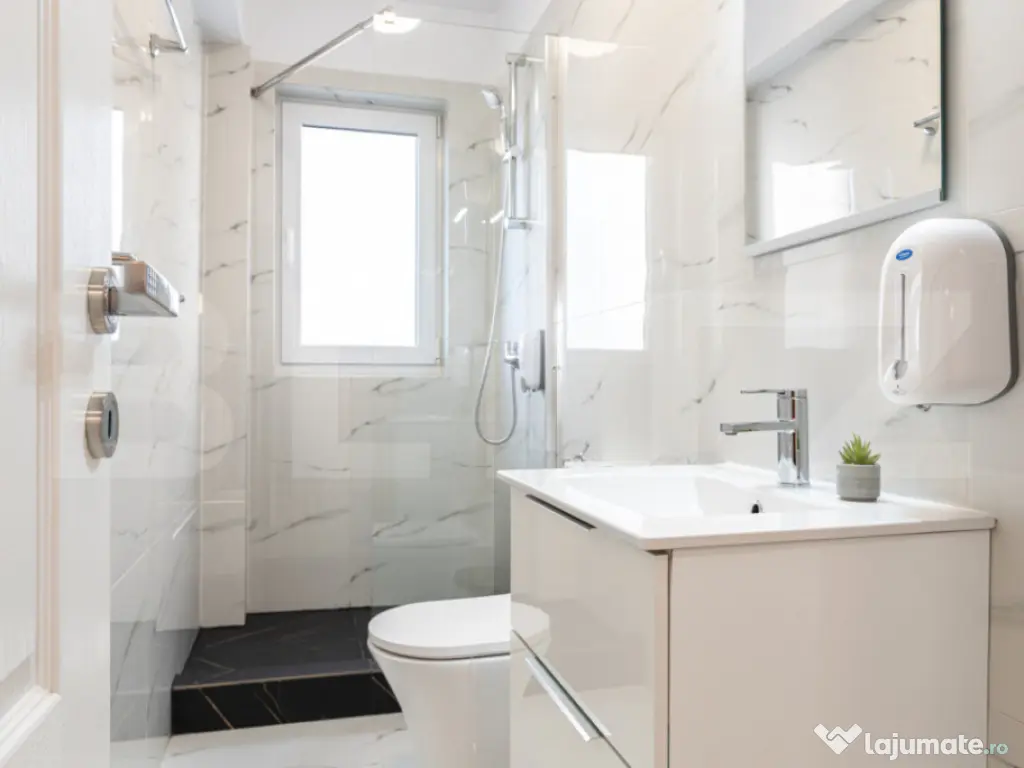 Afacere la cheie! Garsoniera 35 mp, Lux, Europa