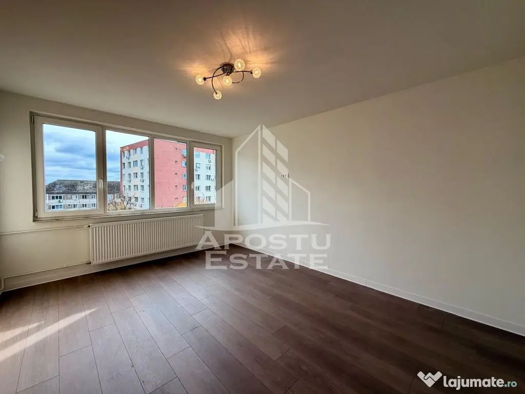 Apartament 2 camere, complet renovat, zona Circumvalatiunii