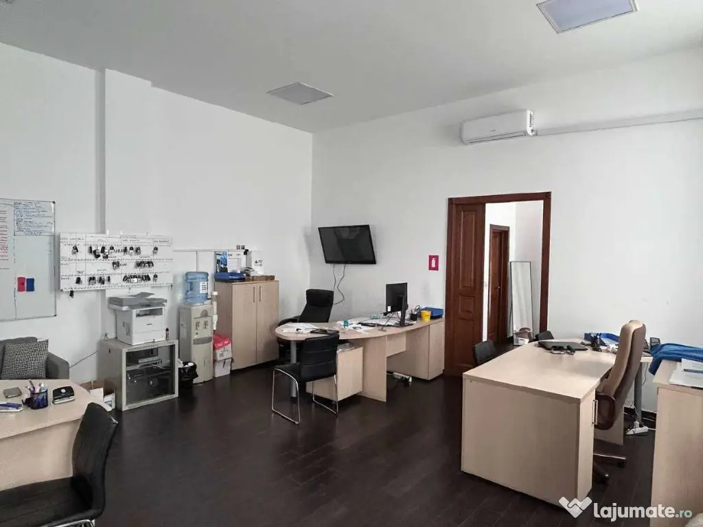 Spatii de birouri pe Aurel Vlaicu, Tatarasi. 44mp si 75mp. Comision 0