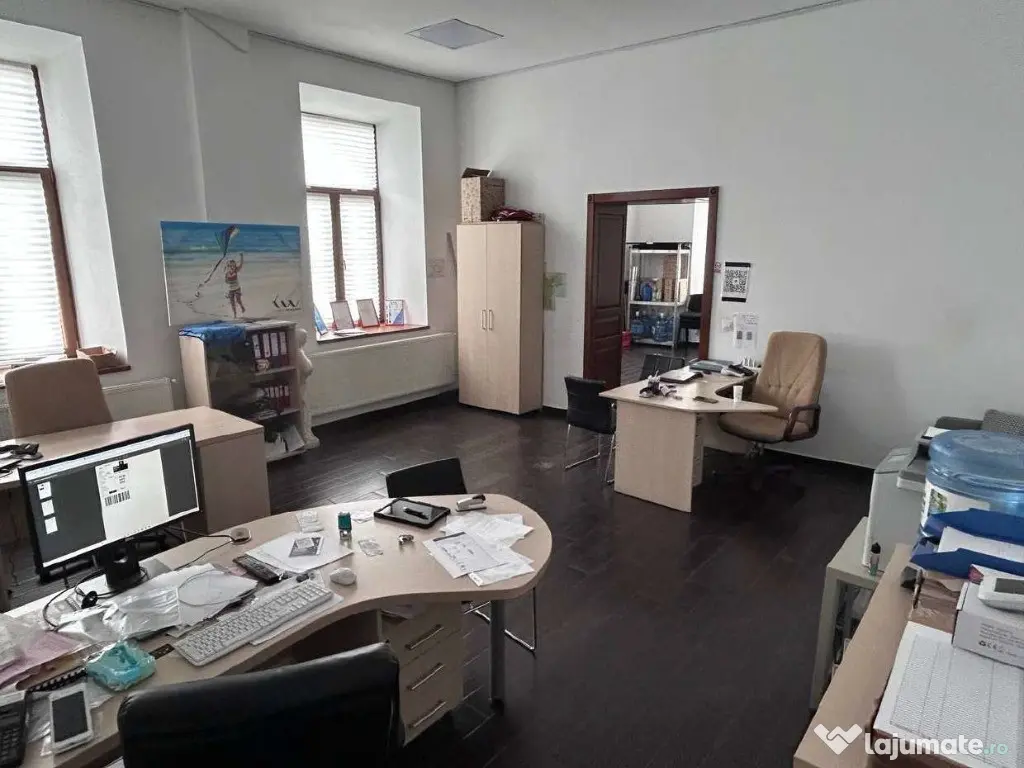 Spatii de birouri pe Aurel Vlaicu, Tatarasi. 44mp si 75mp. Comision 0
