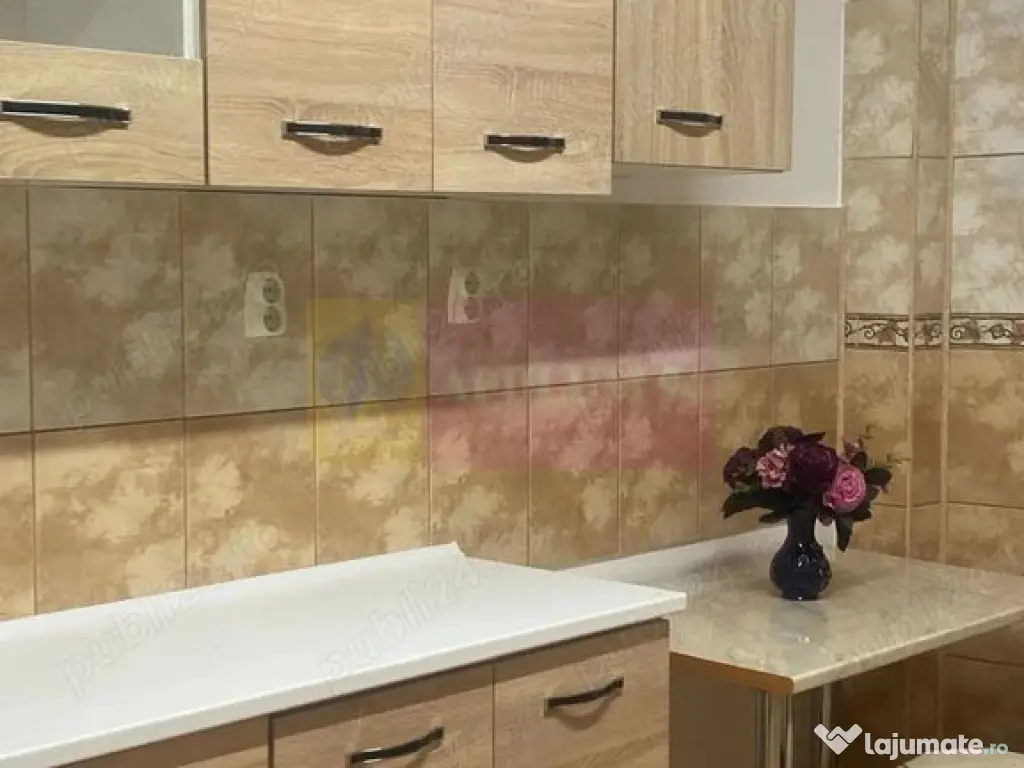 Inchiriere 2 camere B-dul Chisinau - stradal 