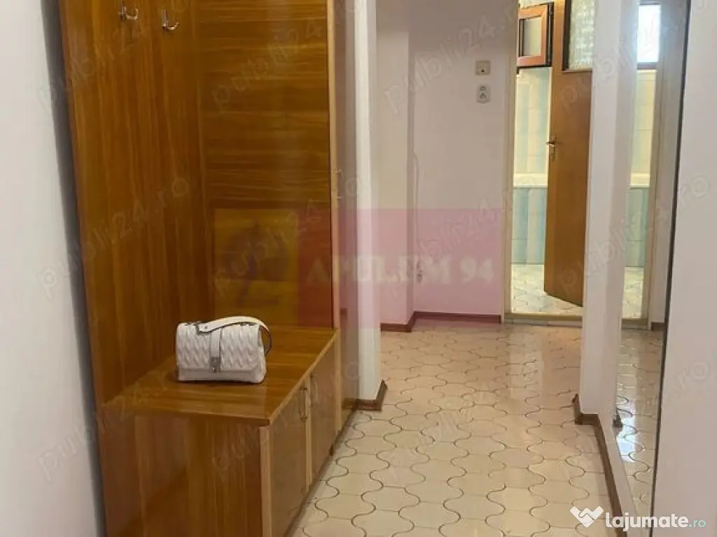 Inchiriere 2 camere B-dul Chisinau - stradal 