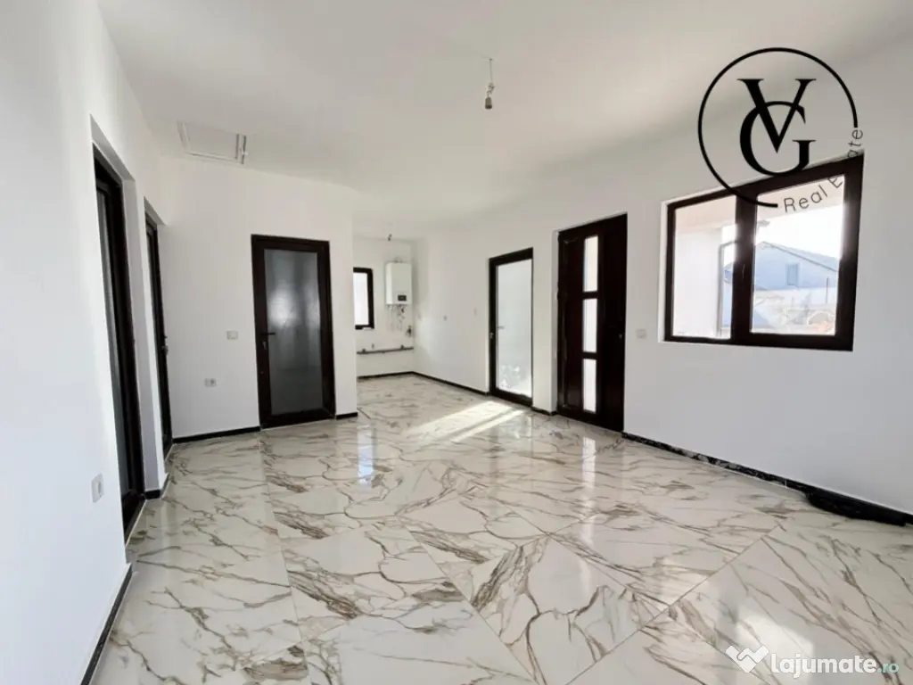 Casă la sol, 3 camere - 211 mp - Lumina