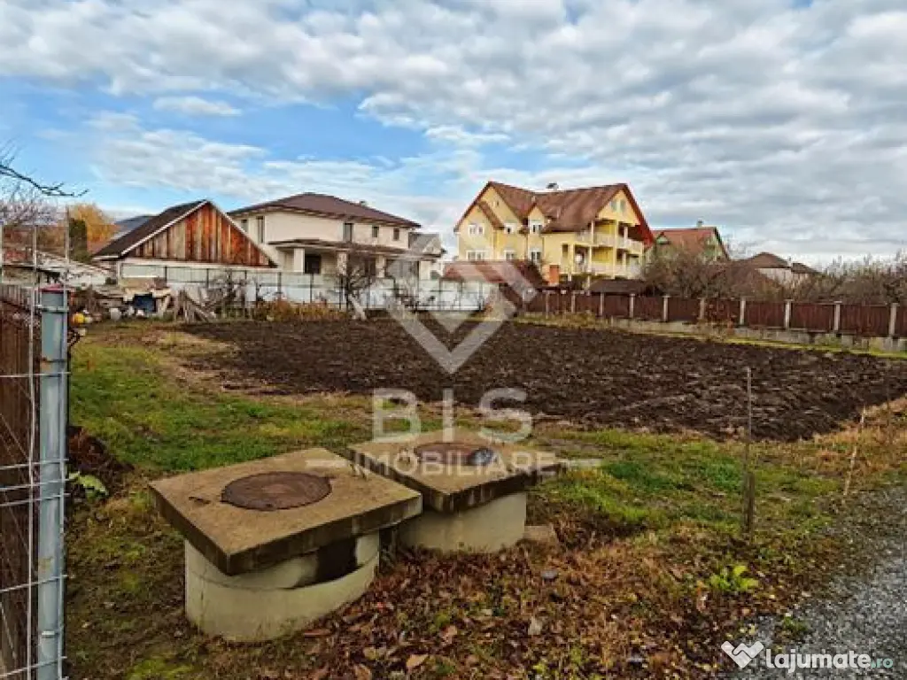 Teren 1000 mp Zona Exclusiva P+2 str. Vulturilor