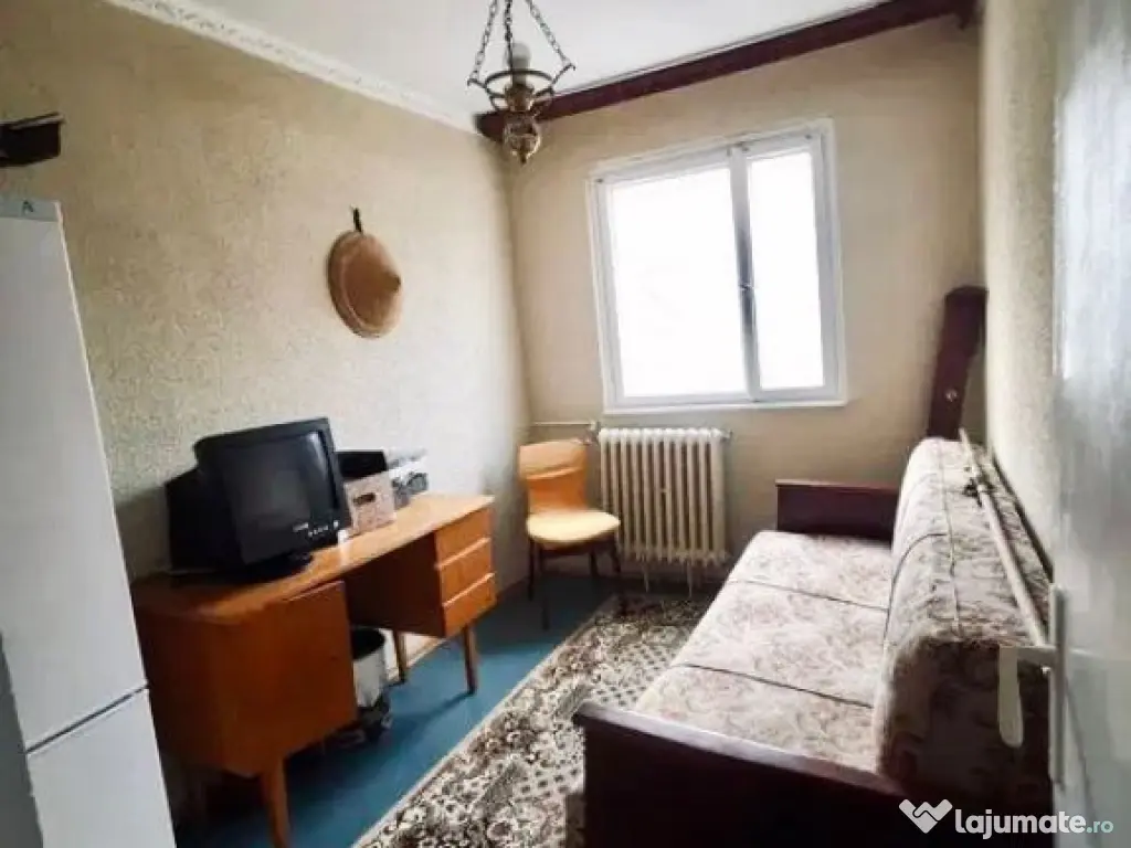 Apartament 3 camere semidecomandat KM 4-5 