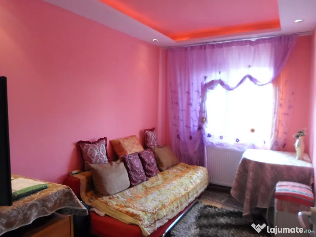 Apartament 3 camere, decomandat in Ploiesti, 9 Mai 