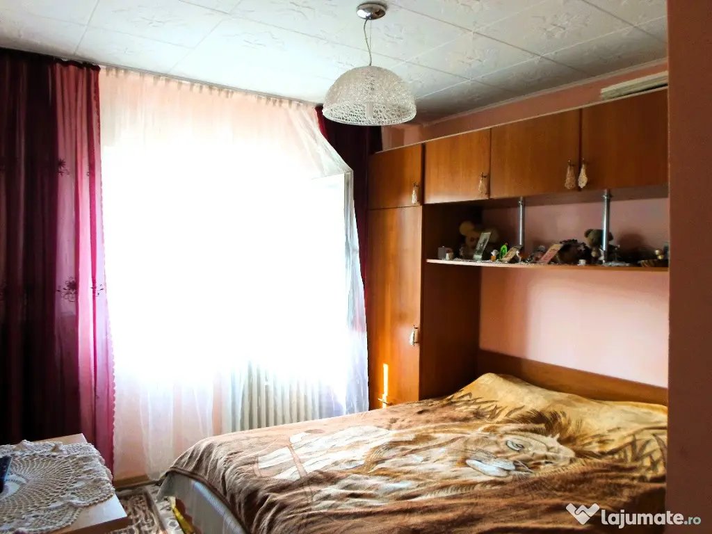 Apartament 3 camere, decomandat in Ploiesti, 9 Mai 