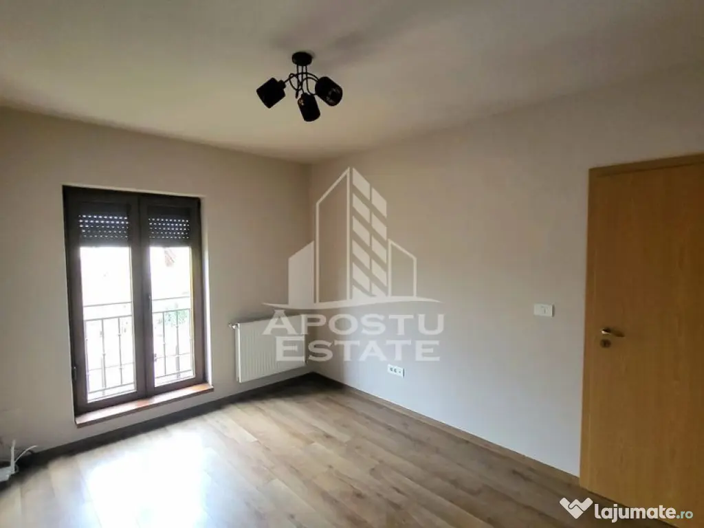 Duplex modern,cu 4 camere,2 bai,Dumbravita Cora