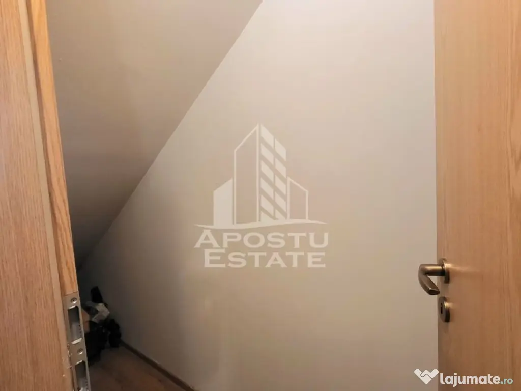 Duplex modern,cu 4 camere,2 bai,Dumbravita Cora